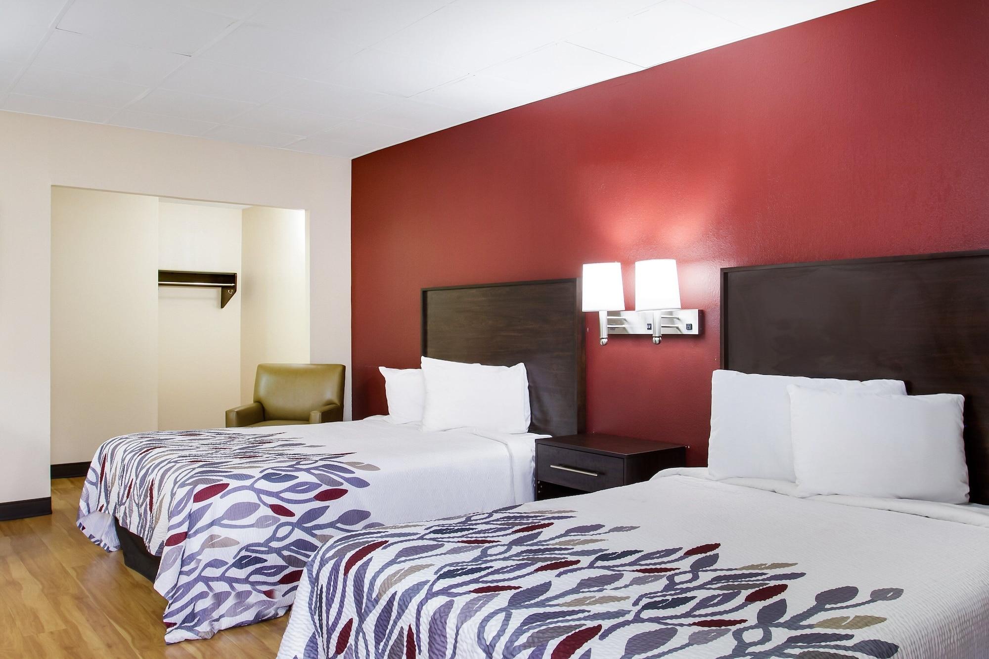 Red Roof Inn York Downtown Екстериор снимка